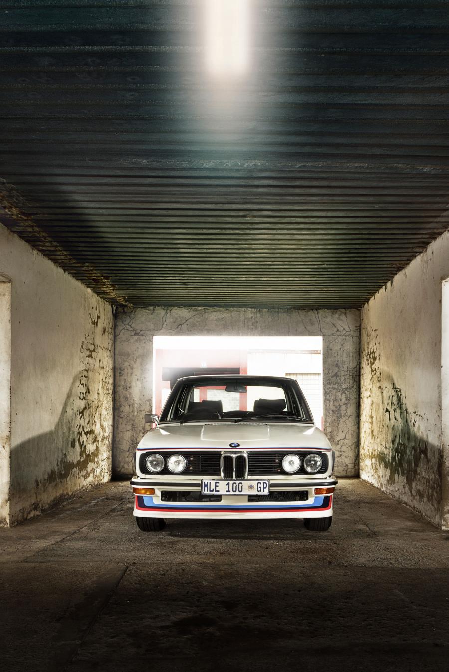  BMW 530 MLE (E12) 1976 года  (ZA) (фото 8 из 95)